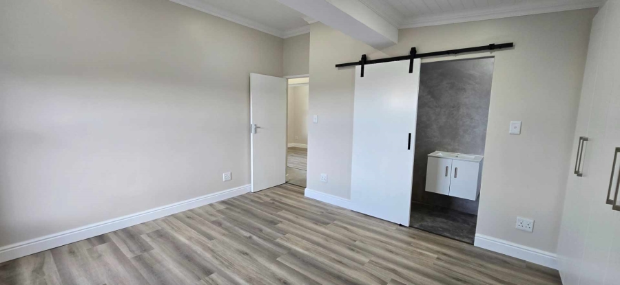 To Let 3 Bedroom Property for Rent in Piketberg Western Cape